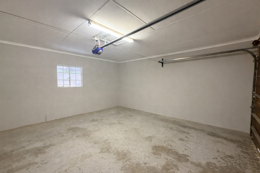 3 Bedroom Property for Sale in Boschdal North West